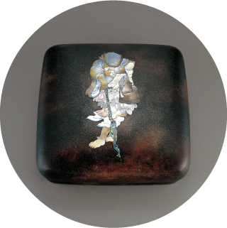 青貝鉄拐仙人錆塗硯箱